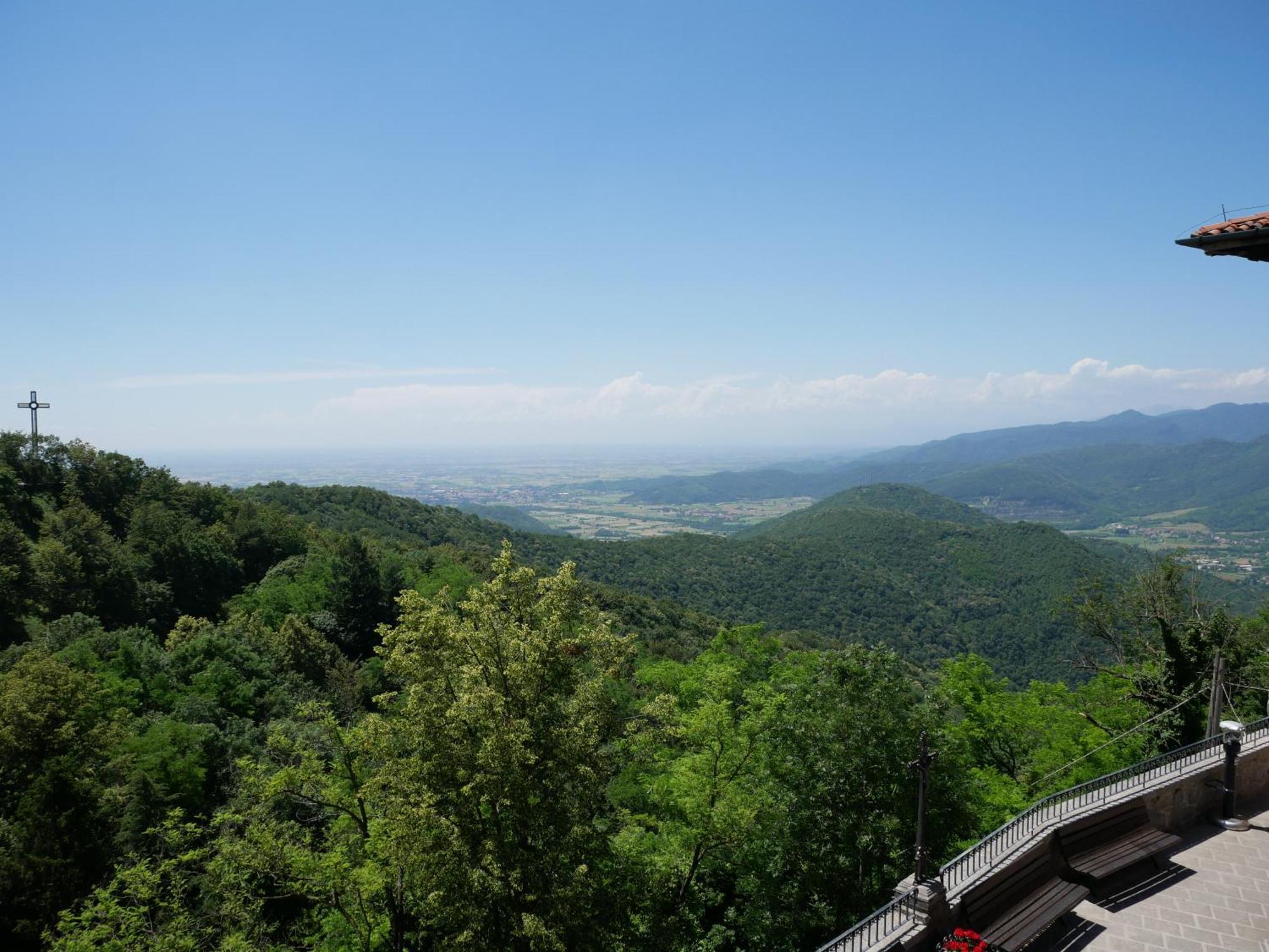 Hotel Casa Del Pellegrino - Castelmonte Экстерьер фото